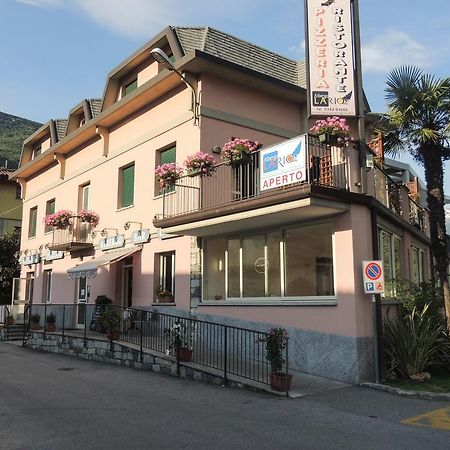 Albergo Lario Джера-Ларіо Екстер'єр фото